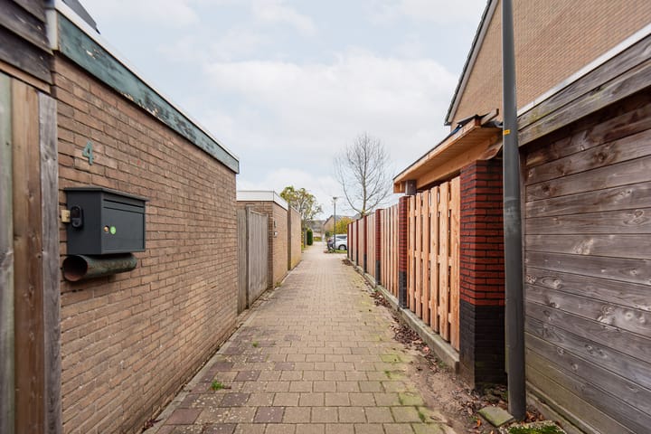 Photo 47 of Mezenpad 4