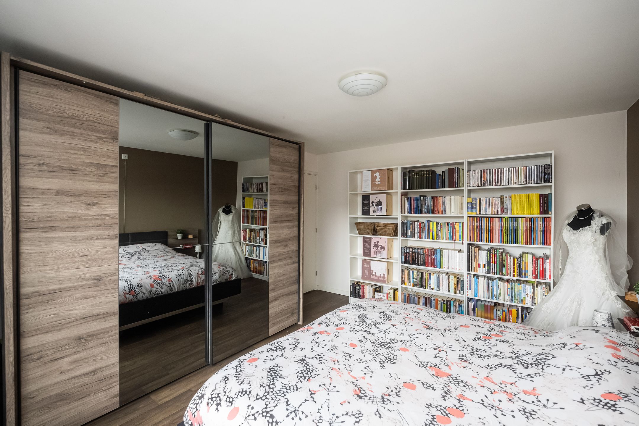 Photo 21 of Wilhelminastraat 105