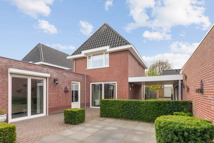 Foto 28 van Pastoor Willemspad 1