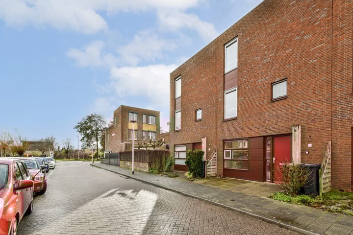 Photo 3 of Pieter van Slingerlandstraat 4