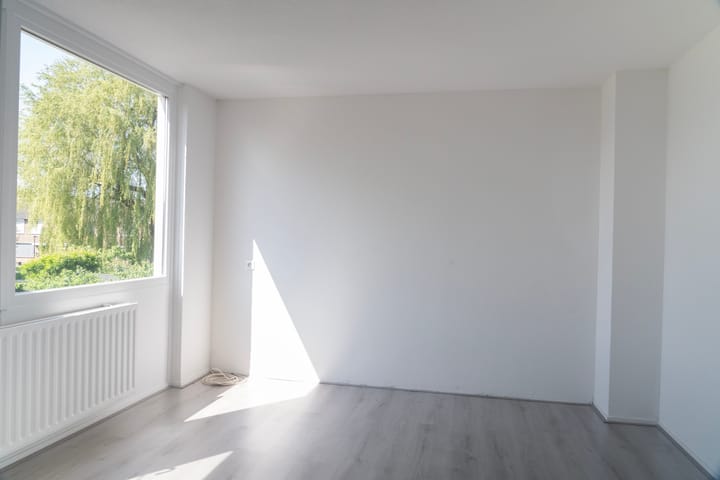 Foto 17 van Weegbree 6