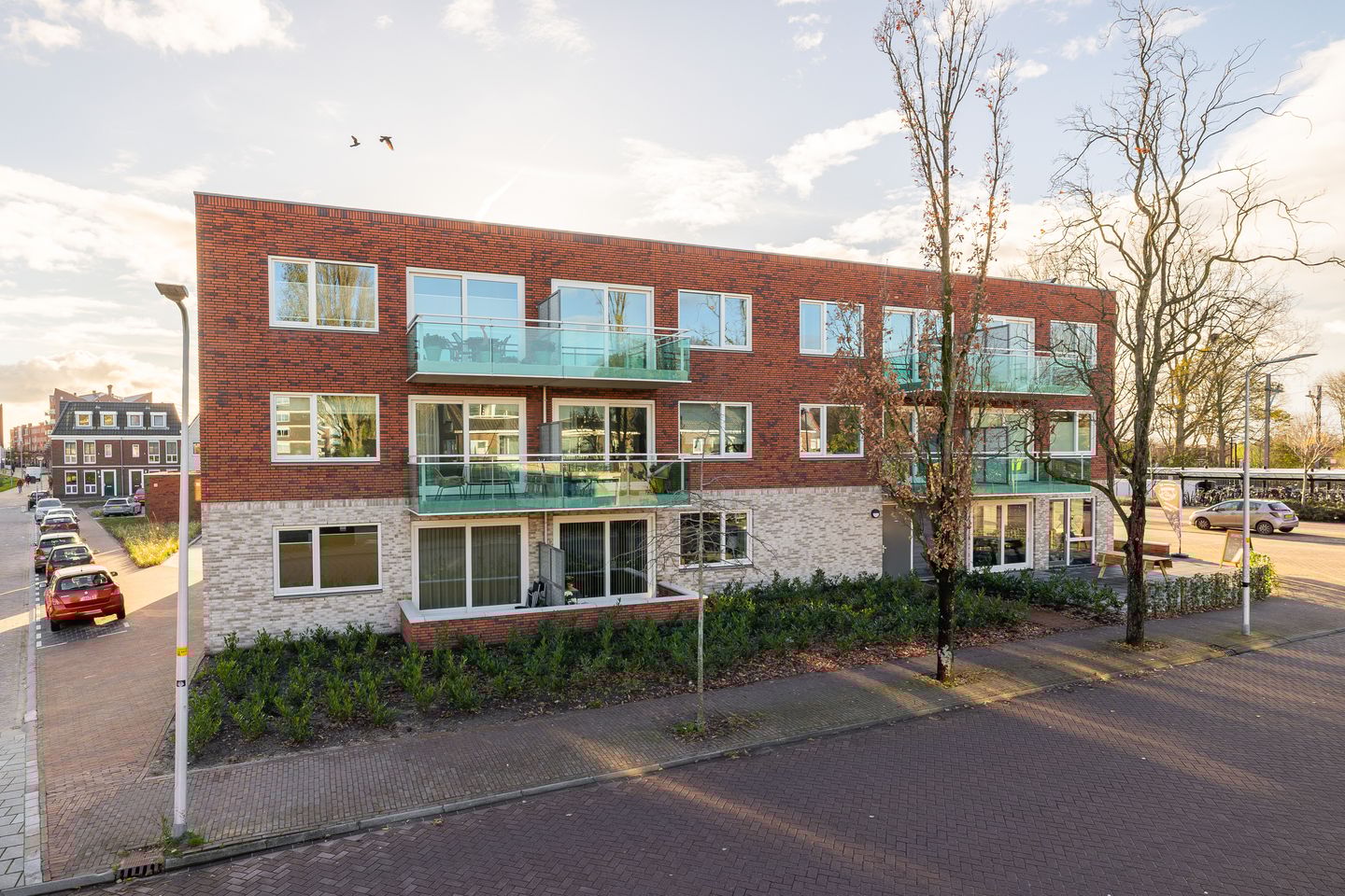 Photo 1 of Spoorpad 8-C