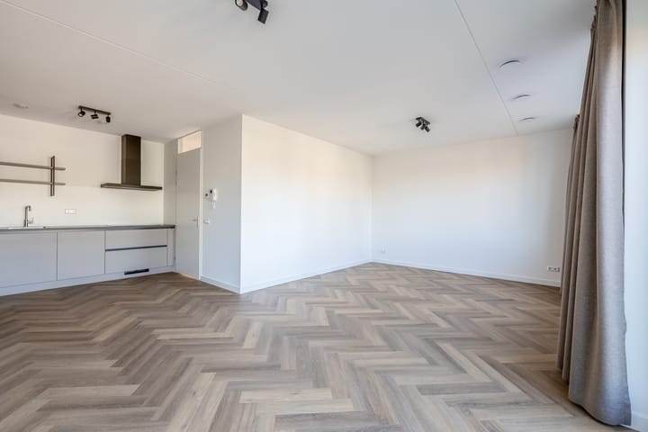 Photo 2 of Spoorpad 8-C