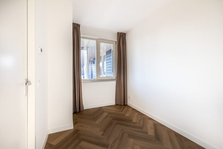 Photo 26 of Spoorpad 8-C