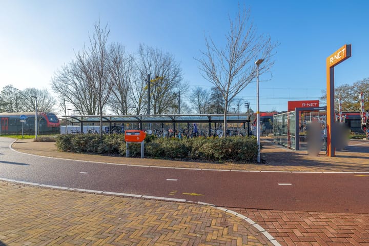 Photo 31 of Spoorpad 8-C