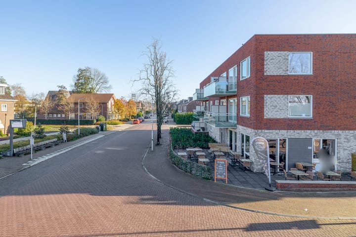 Photo 32 of Spoorpad 8-C