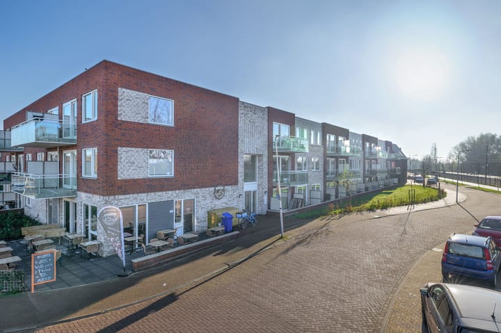 Photo 33 of Spoorpad 8-C