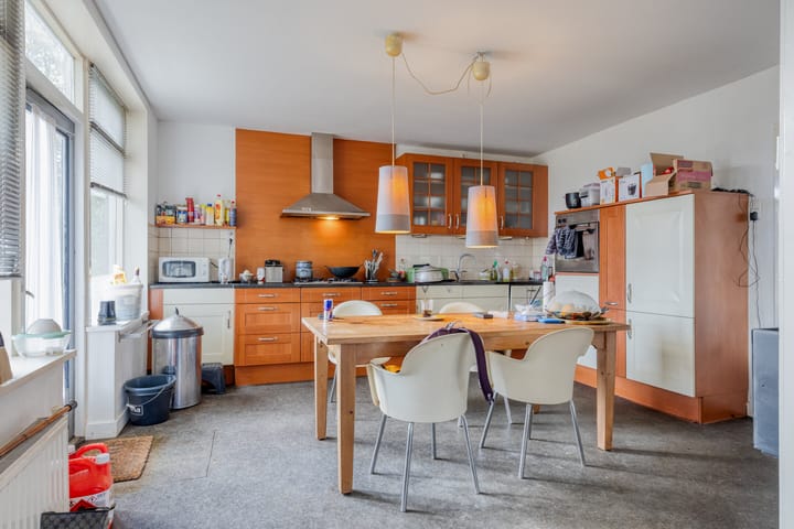 Photo 4 of Semsstraat 18