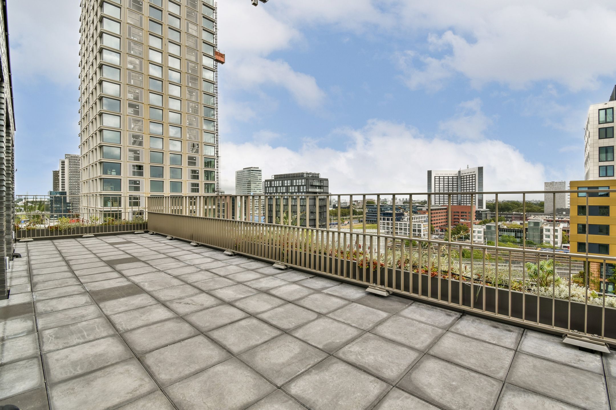 Foto 30 van Lutonhof 497