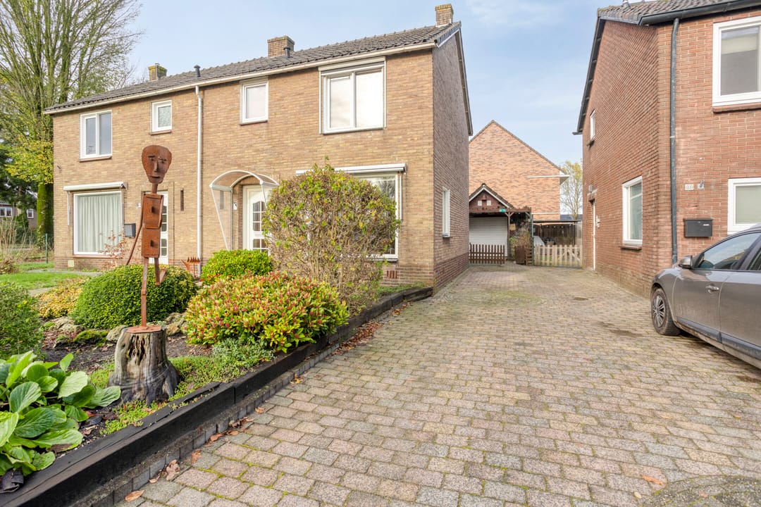 Photo 26 of Pieter de Hoochlaan 90