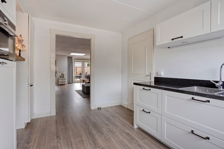 Foto 12 van Van der Sevenderlaan 7