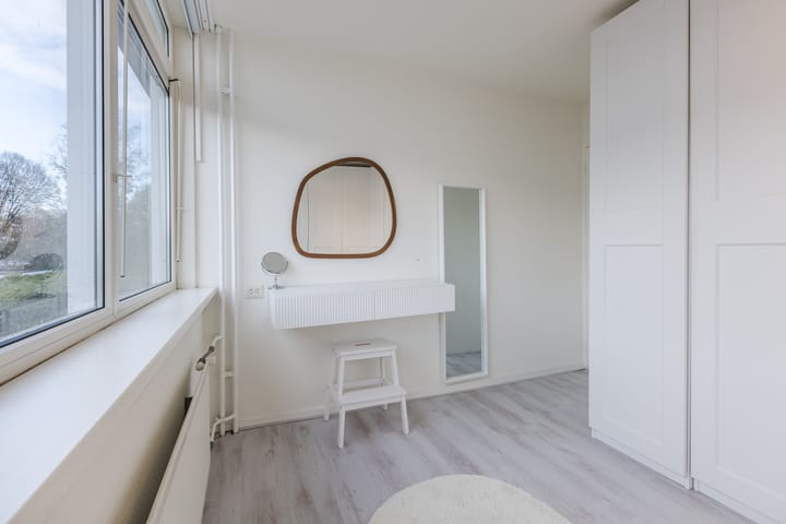 Photo 29 of Regerstraat 11