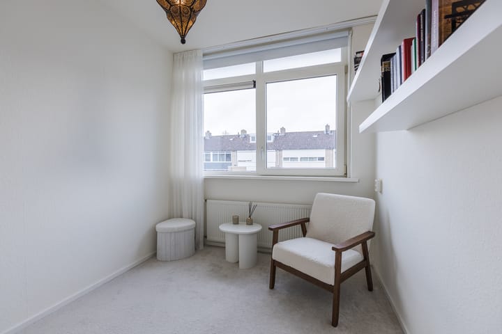 Photo 32 of Regerstraat 11