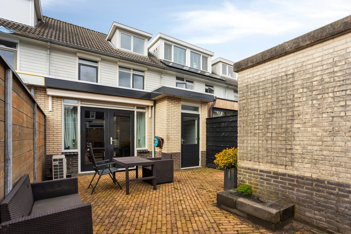 Foto 25 van Van der Sevenderlaan 7