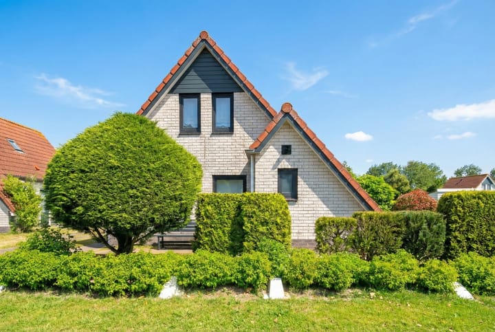 Photo 2 of Schoneveld 144