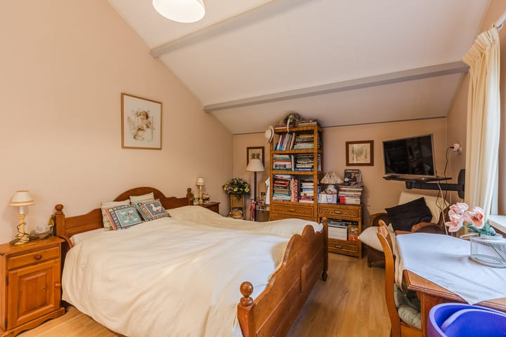 Foto 37 van Burgemeester Vlaklaan 17