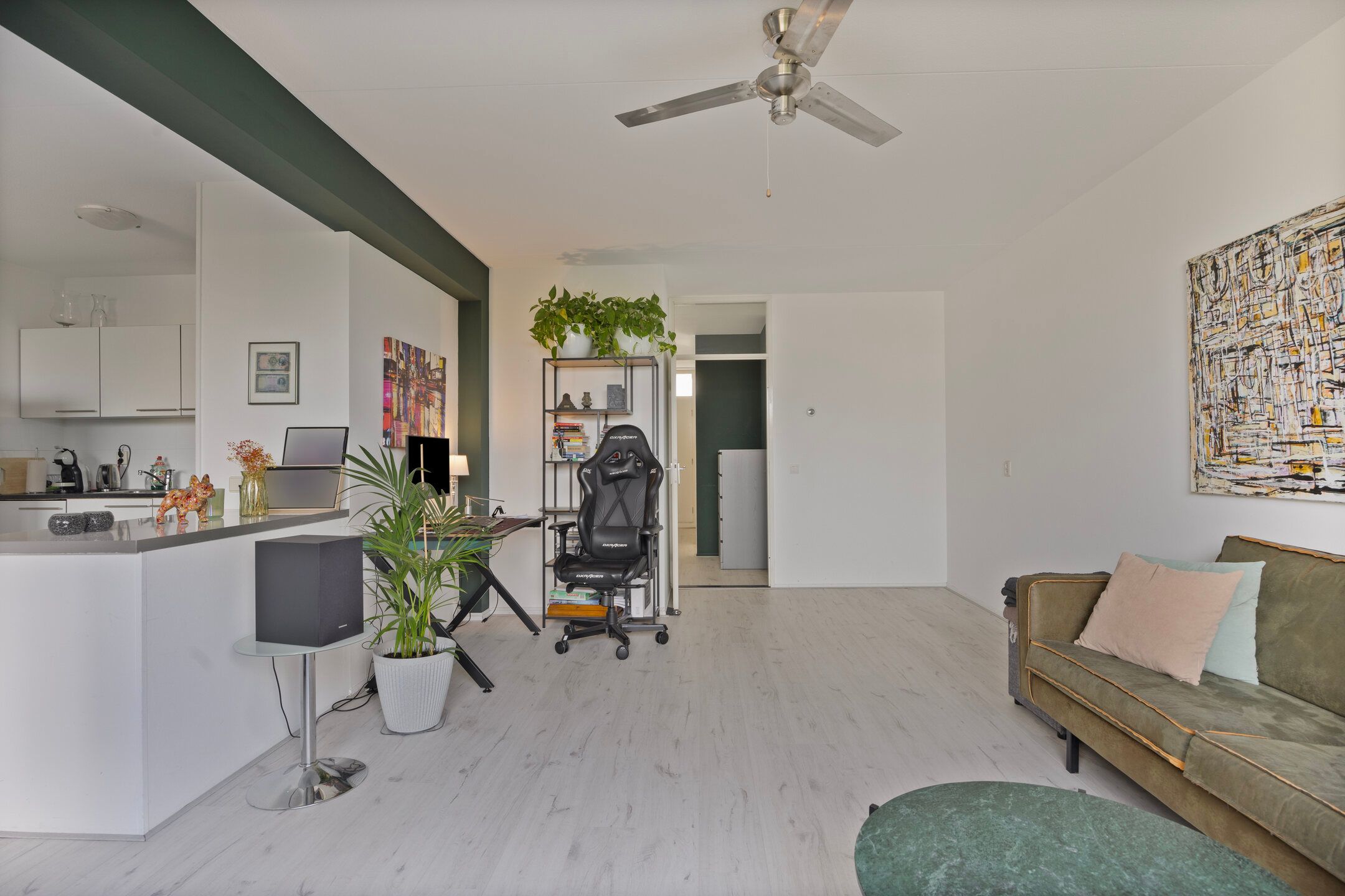 Photo 3 of Lange Hilleweg 316