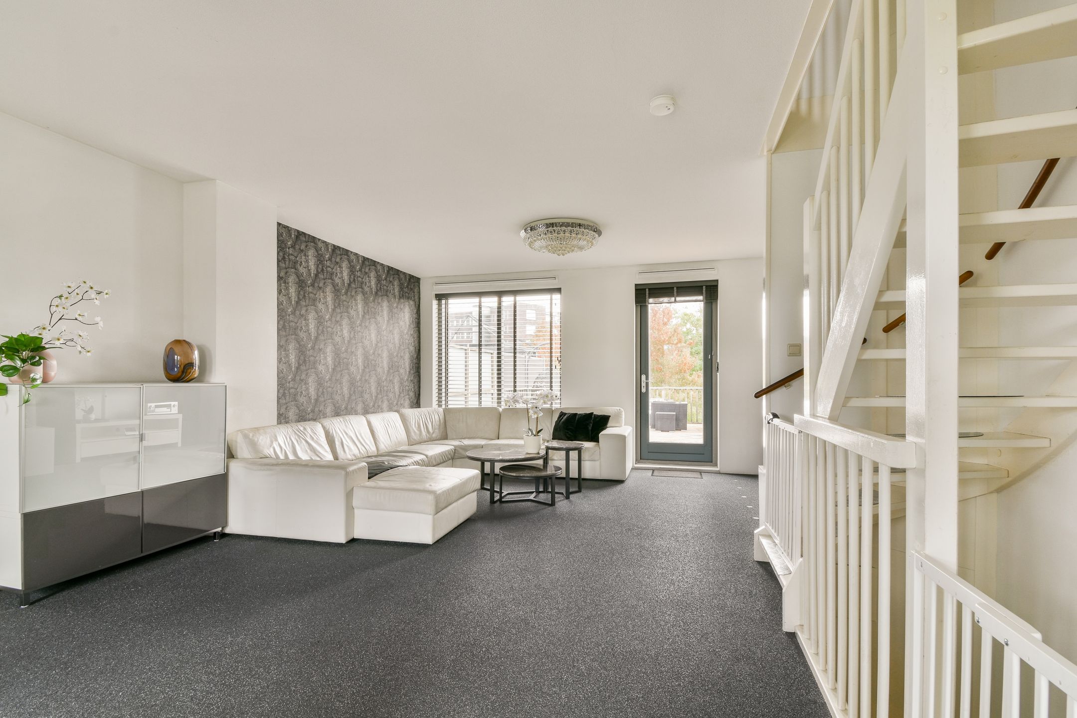 Photo 3 of Olijfhout 18