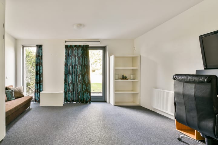 Foto 11 van Olijfhout 18