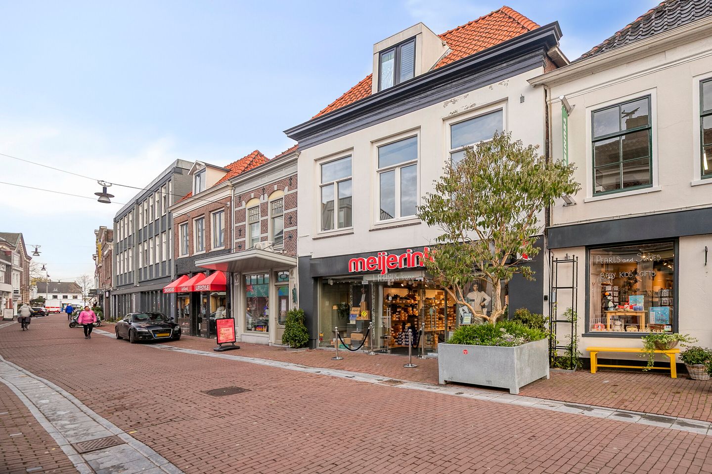 View photo 3 of Breedstraat 33