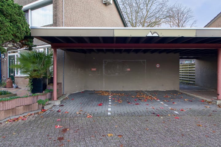 Foto 3 van van Anrooyplein 8