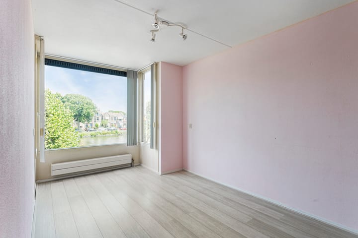 Foto 23 van Mellum 56