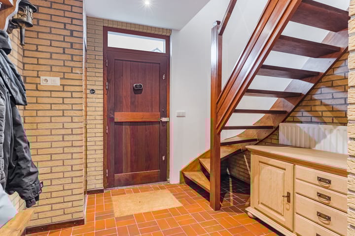 Photo 6 of Huygensstraat 14