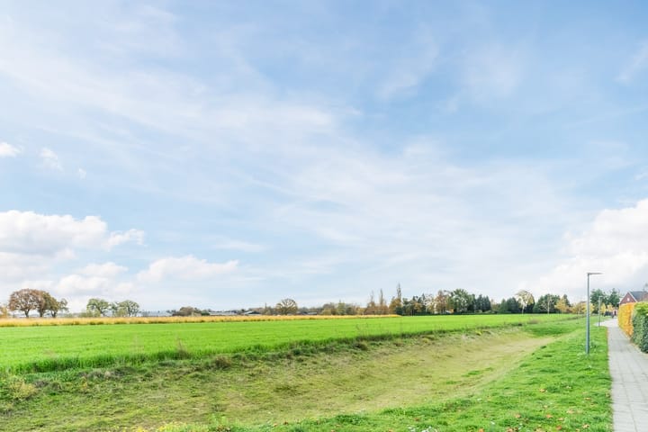 Photo 78 of Huygensstraat 14