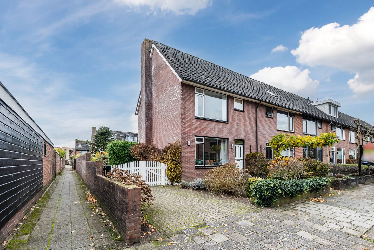 Photo 1 of Multatulistraat 1