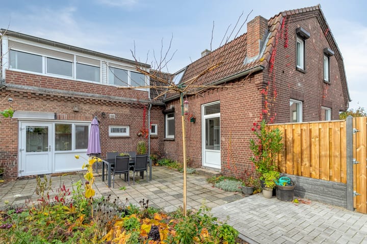 Photo 32 of Venrayseweg 1