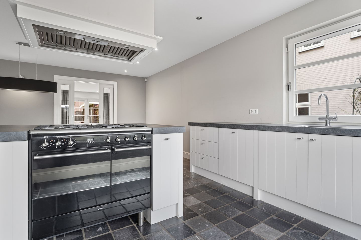 Foto 10 van St.-Lambertusstraat 25