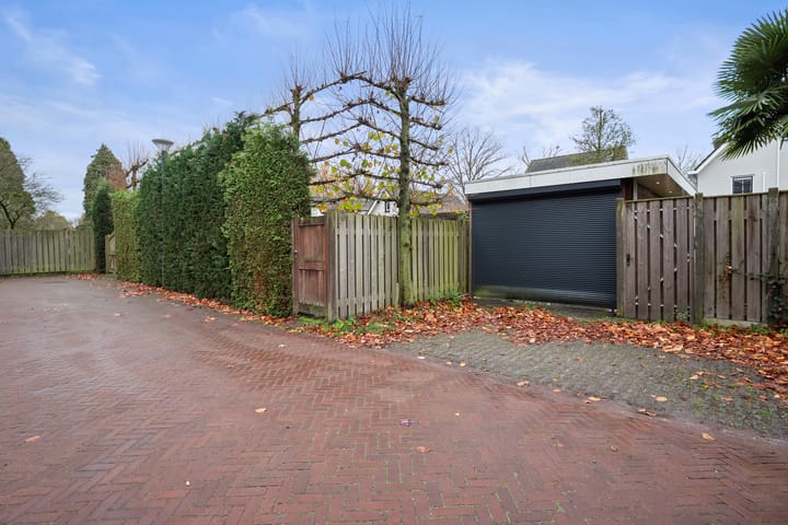 Foto 54 van St.-Lambertusstraat 25