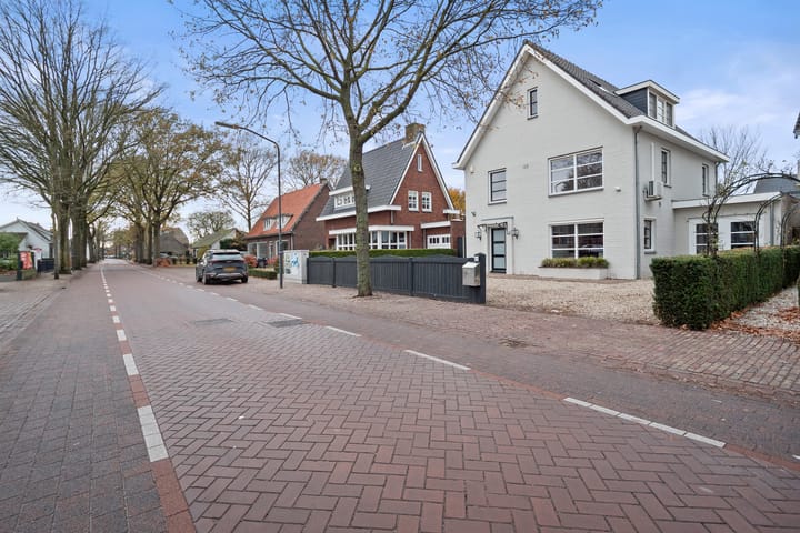 Foto 57 van St.-Lambertusstraat 25