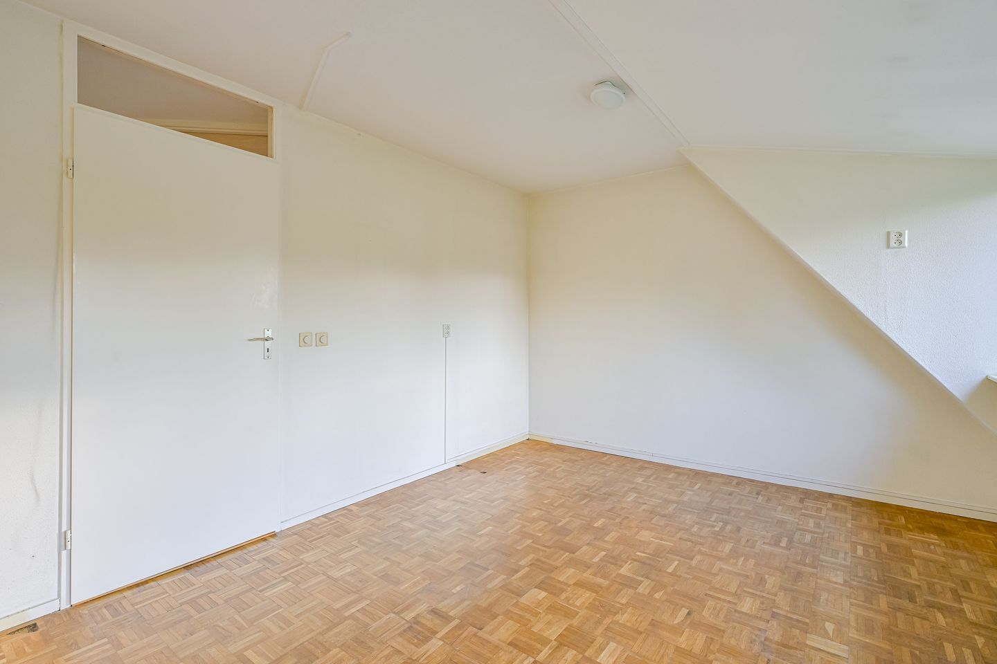 Foto 25 van Dommelstraat 16