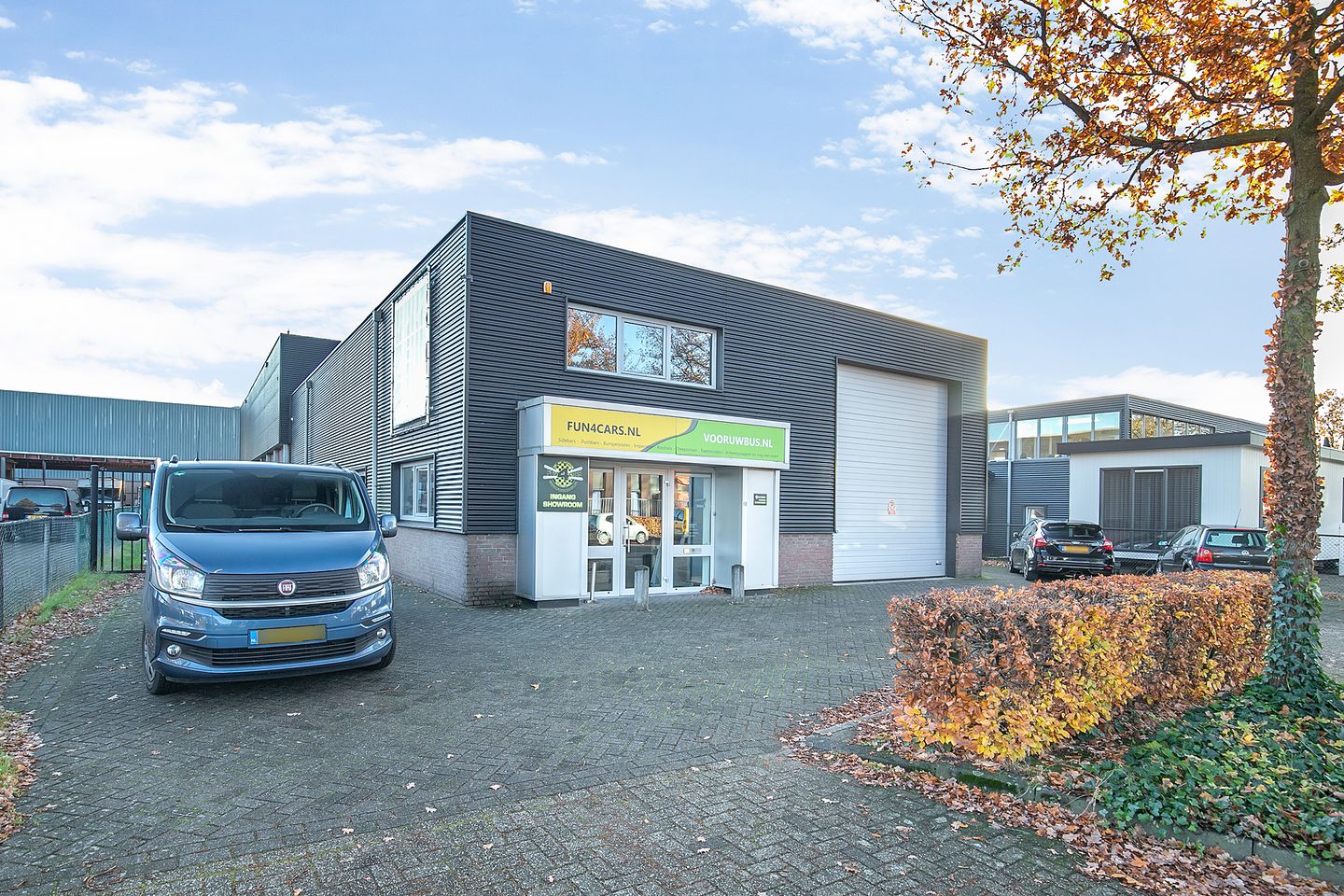 View photo 3 of Huygensweg 12