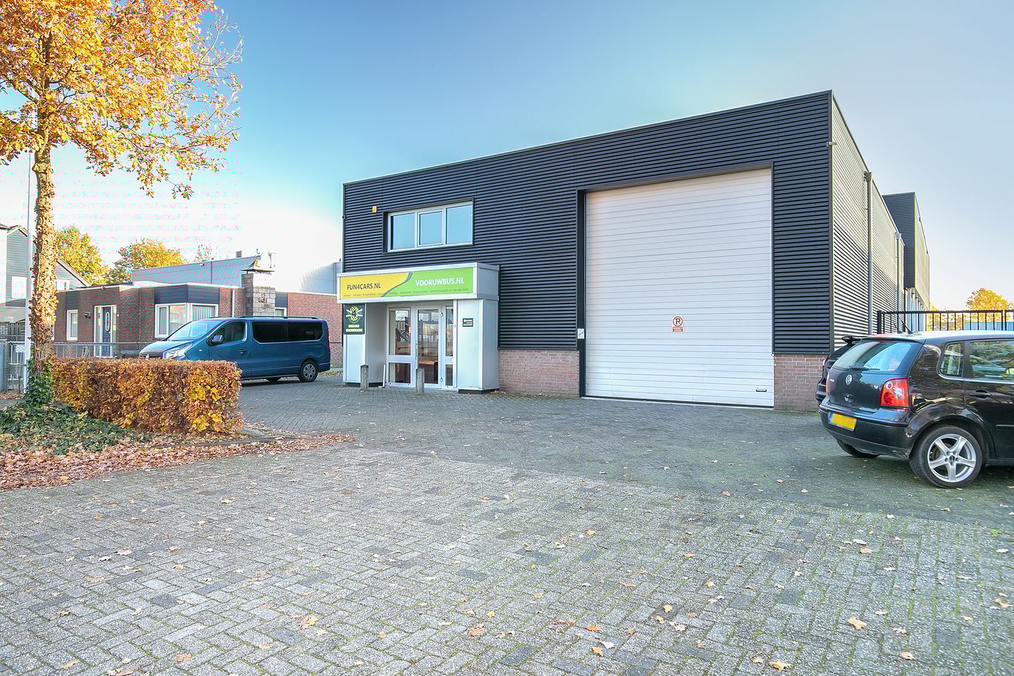 View photo 4 of Huygensweg 12