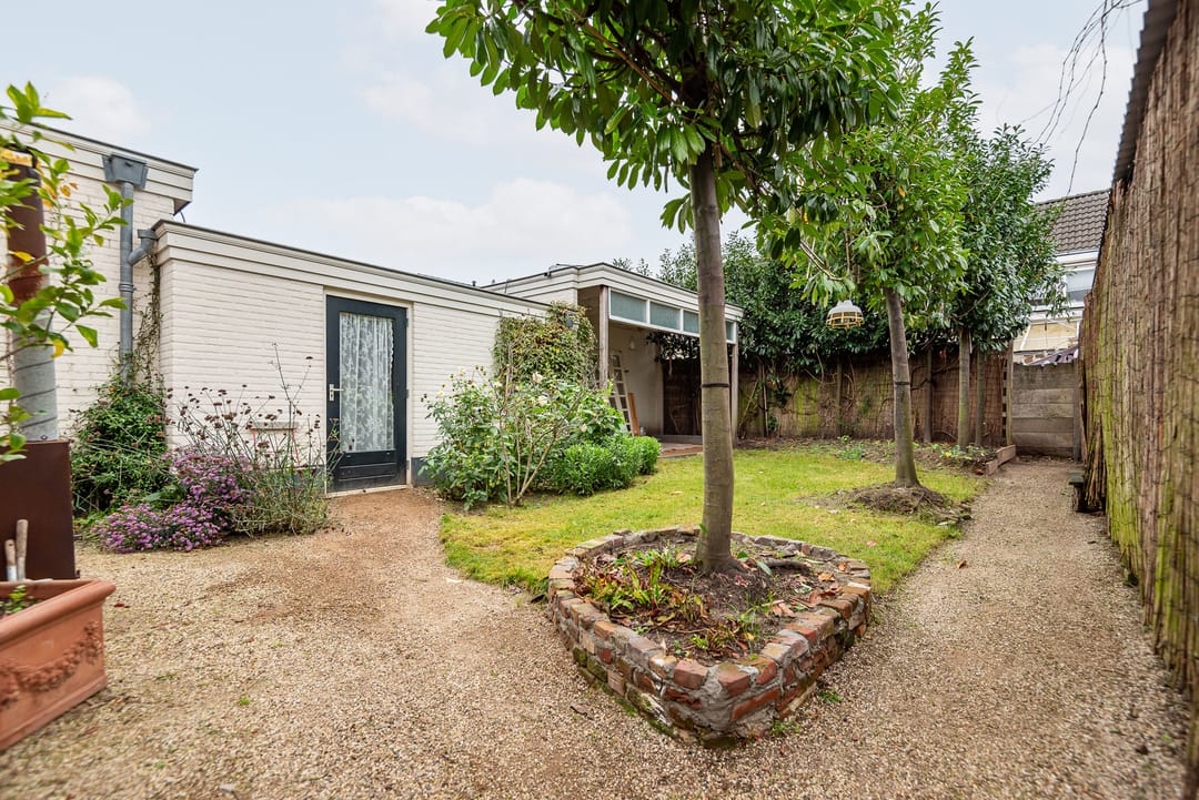 Foto 41 van J F Kennedylaan 6