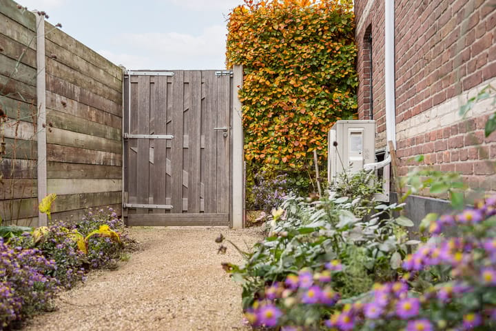 Foto 51 van J F Kennedylaan 6