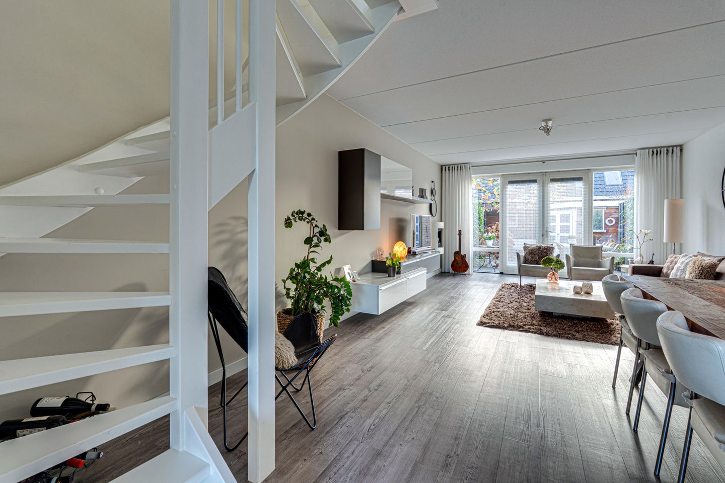 Photo 19 of Johnny Cashstraat 14