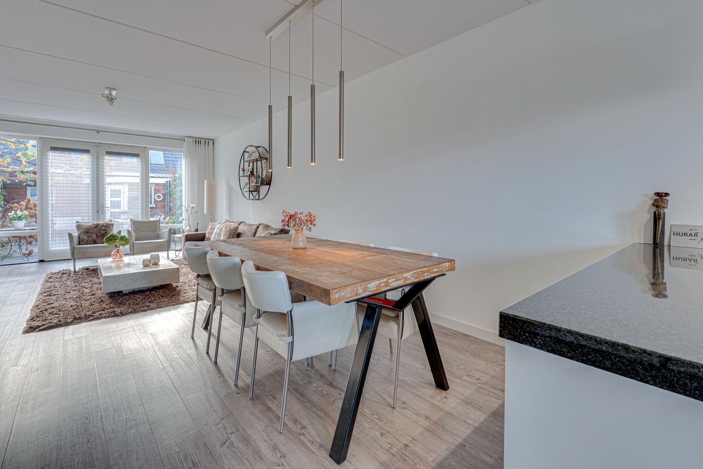 Photo 20 of Johnny Cashstraat 14