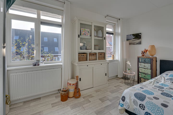 Photo 42 of Johnny Cashstraat 14