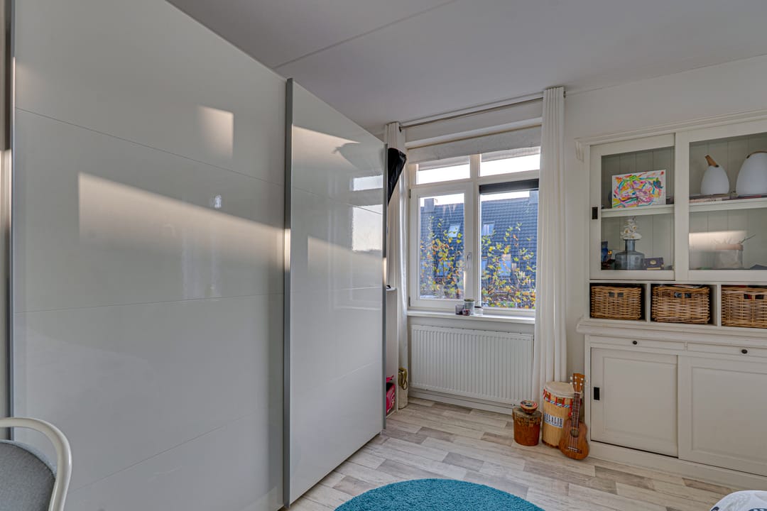 Photo 43 of Johnny Cashstraat 14