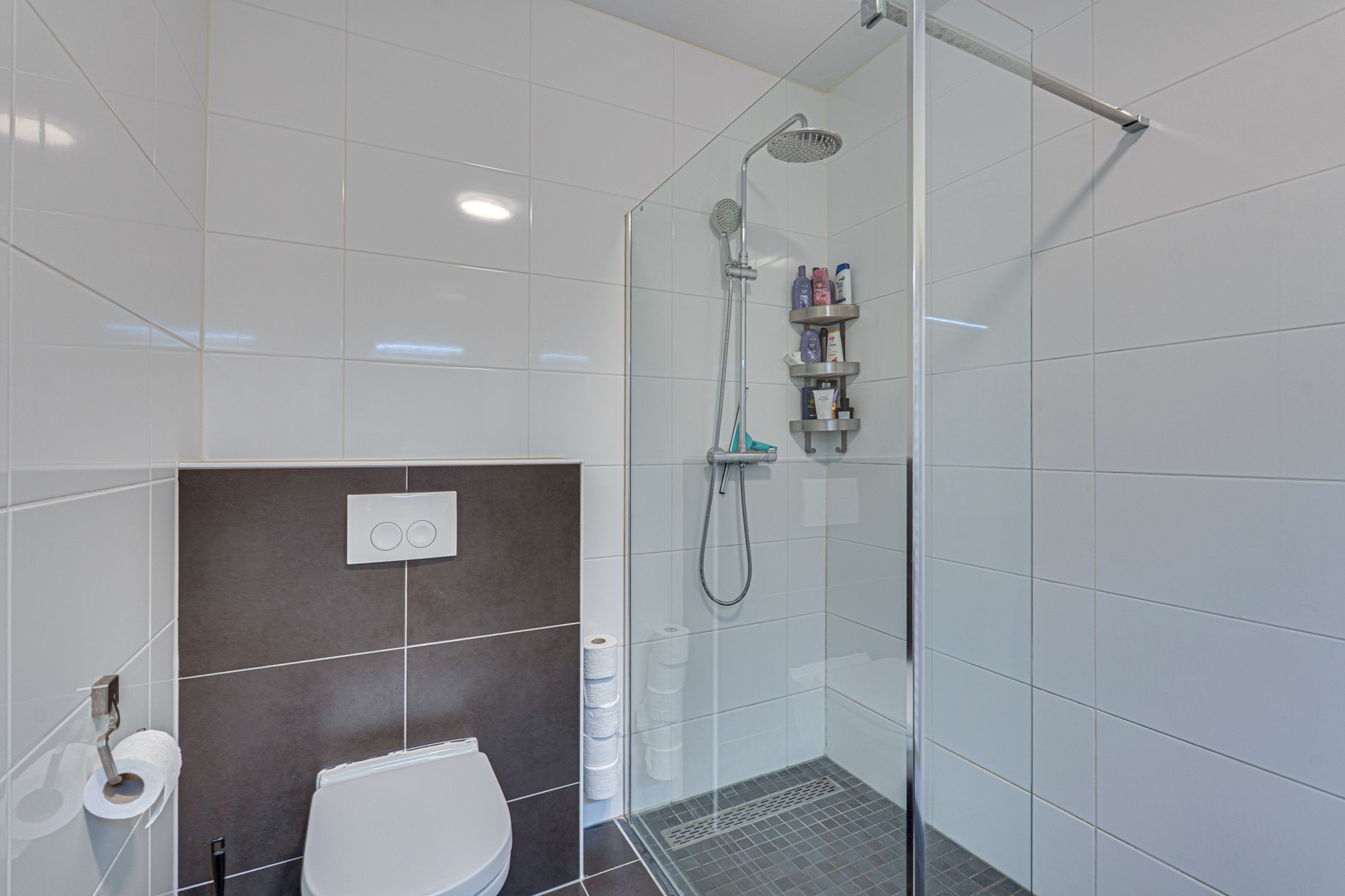 Photo 48 of Johnny Cashstraat 14