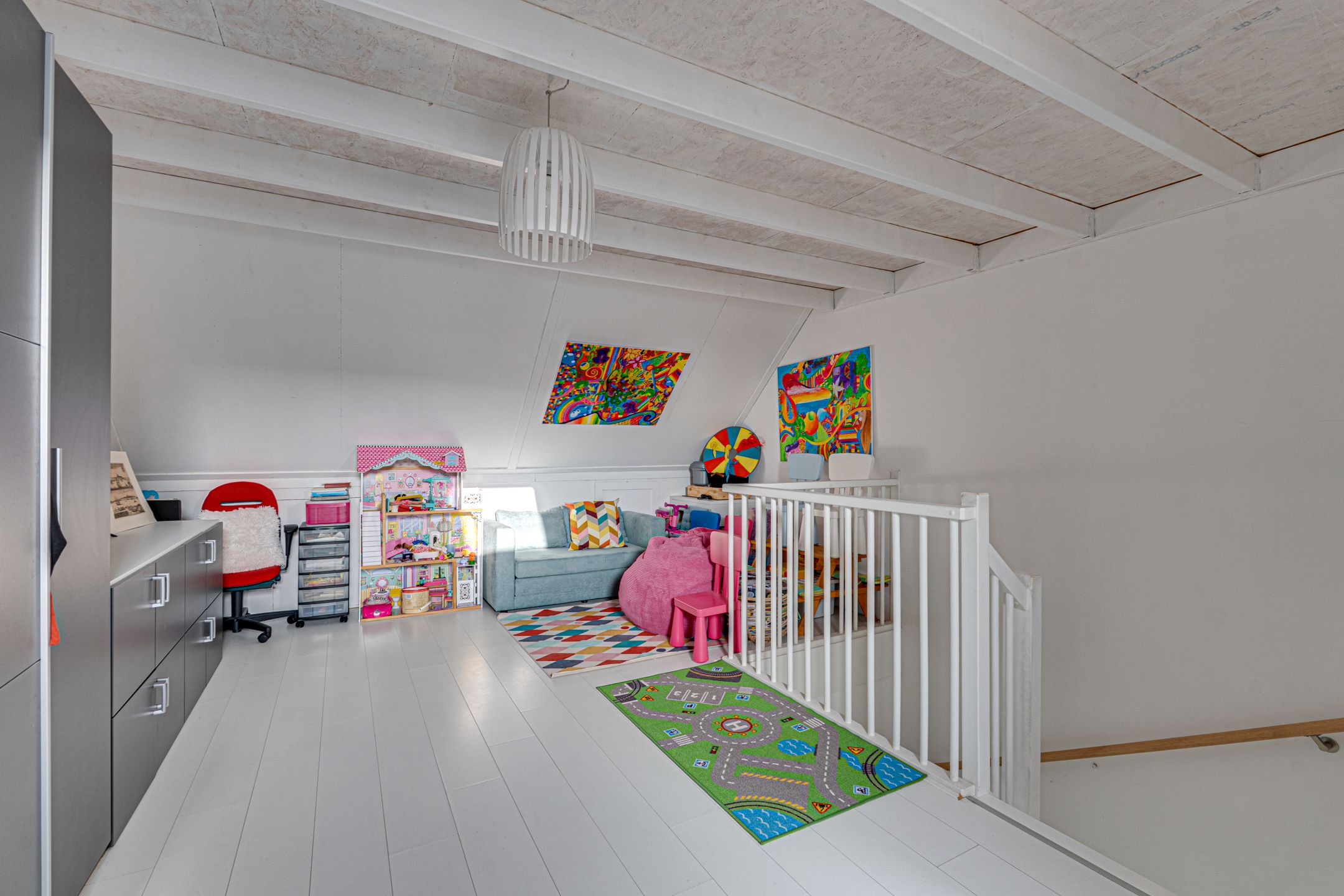 Photo 54 of Johnny Cashstraat 14