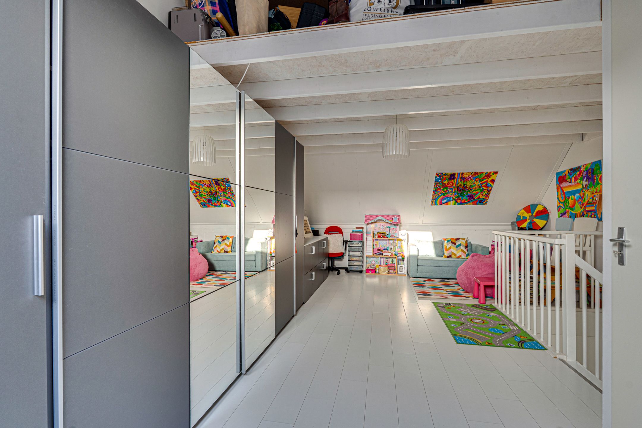 Photo 57 of Johnny Cashstraat 14