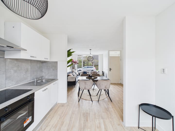 Photo 4 of Klaprooslaan 46