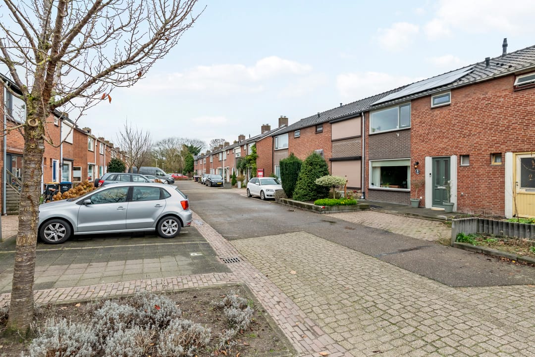 Foto 32 van Meidoornstraat 3