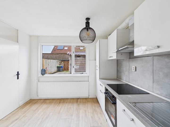 Photo 13 of Klaprooslaan 46