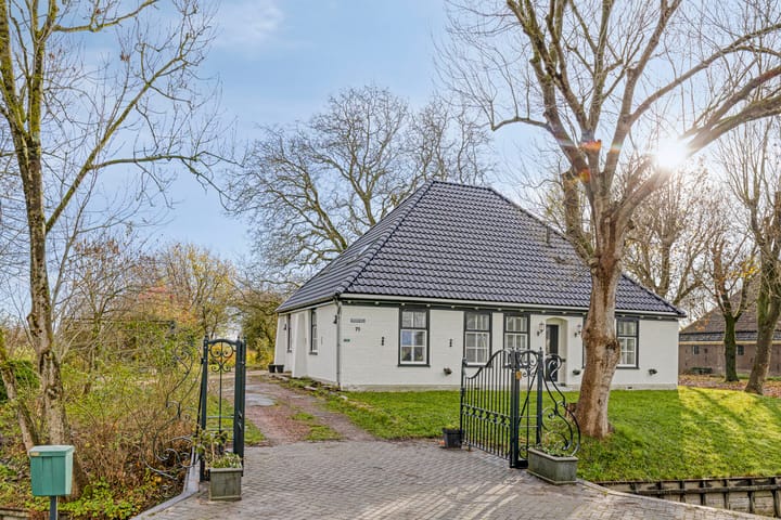 Photo 6 of Weereweg 71