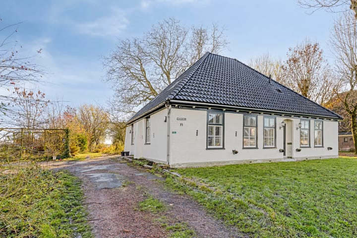 Photo 7 of Weereweg 71